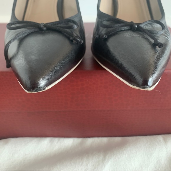 Donald Pliner Asia pointy toe pump with clear heel, black nappa leather, size 38 - Picture 7 of 11
